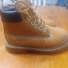 Timberland Boys Toddler Size 9 M Wheat Brown Premium Lace Up Boots