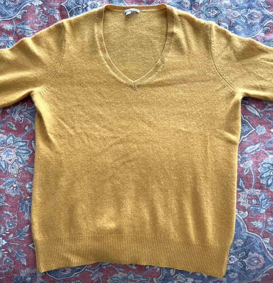 HALOGEN 100% Cashmere V-Neck Woman's' Tight Knit Sweater XL - Image 2 of 4
