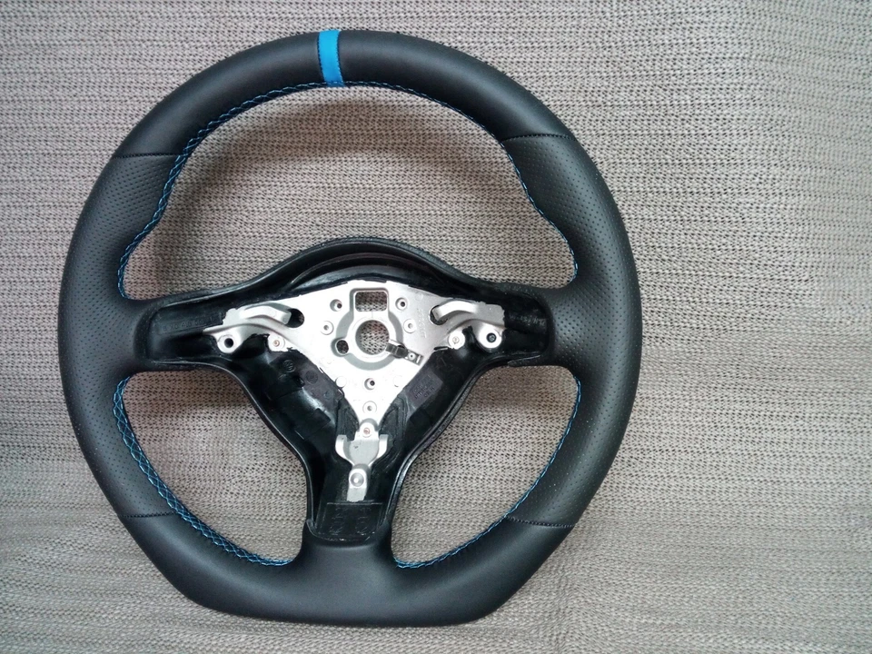 Sport Lenkrad VW Lupo 6N  Polo 6n2  NEU LEDERBEZUG Neu Beziehen - Bild 2 von 2