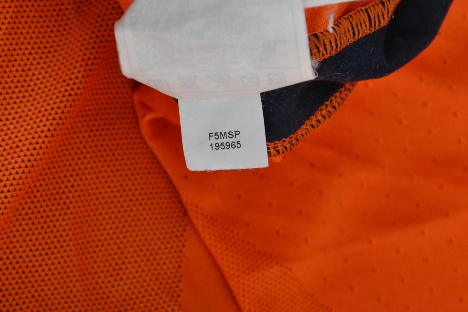 VALENCIA SPAIN 2005/2006 TRAINING FOOTBALL SHIRT JERSEY NIKE SIZE L ADULT thumbnail 10