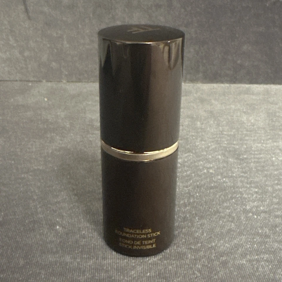 CAJA DE MAQUILLAJE TF Foto 3 de 4