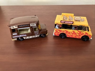 Hot Wheels Hot Chicken Quick Bite & Choco Mocha Ice Cream Van
