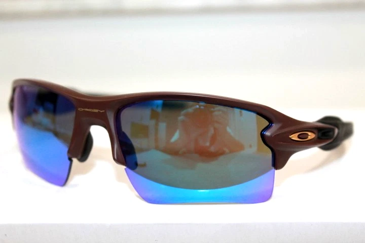 NEW CUSTOM Oakley FLAK 2.0 XL Sunglasses Matte Grenache PRIZM Sapphire Lens