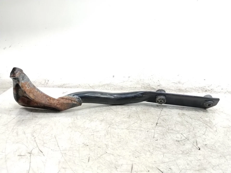 2013 Honda Sabre VT1300 CS Exhaust Muffler Pipe Mount Bracket - Image 4 of 4