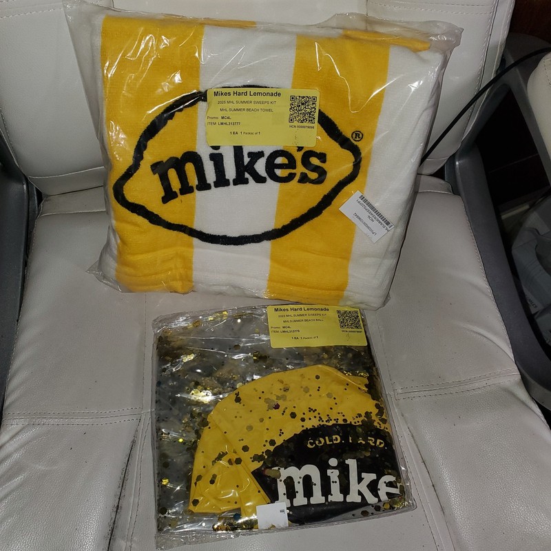Mike's Hard Lemonade Beach towel and Ball (NEW)