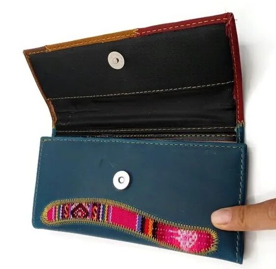 Handmade Leather Women\'s Wallet Andean Community Leather Wallet, Handmade by the Indigenous People of Ecuador  main image 3