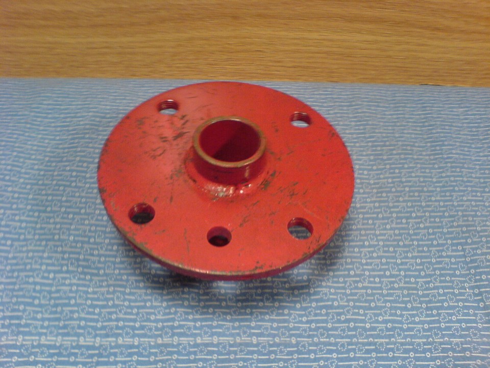 SNAPPER REAR ENGINE RIDER RIGHT HAND AXLE HUB. 7040351YP NOS OEM PART J ...