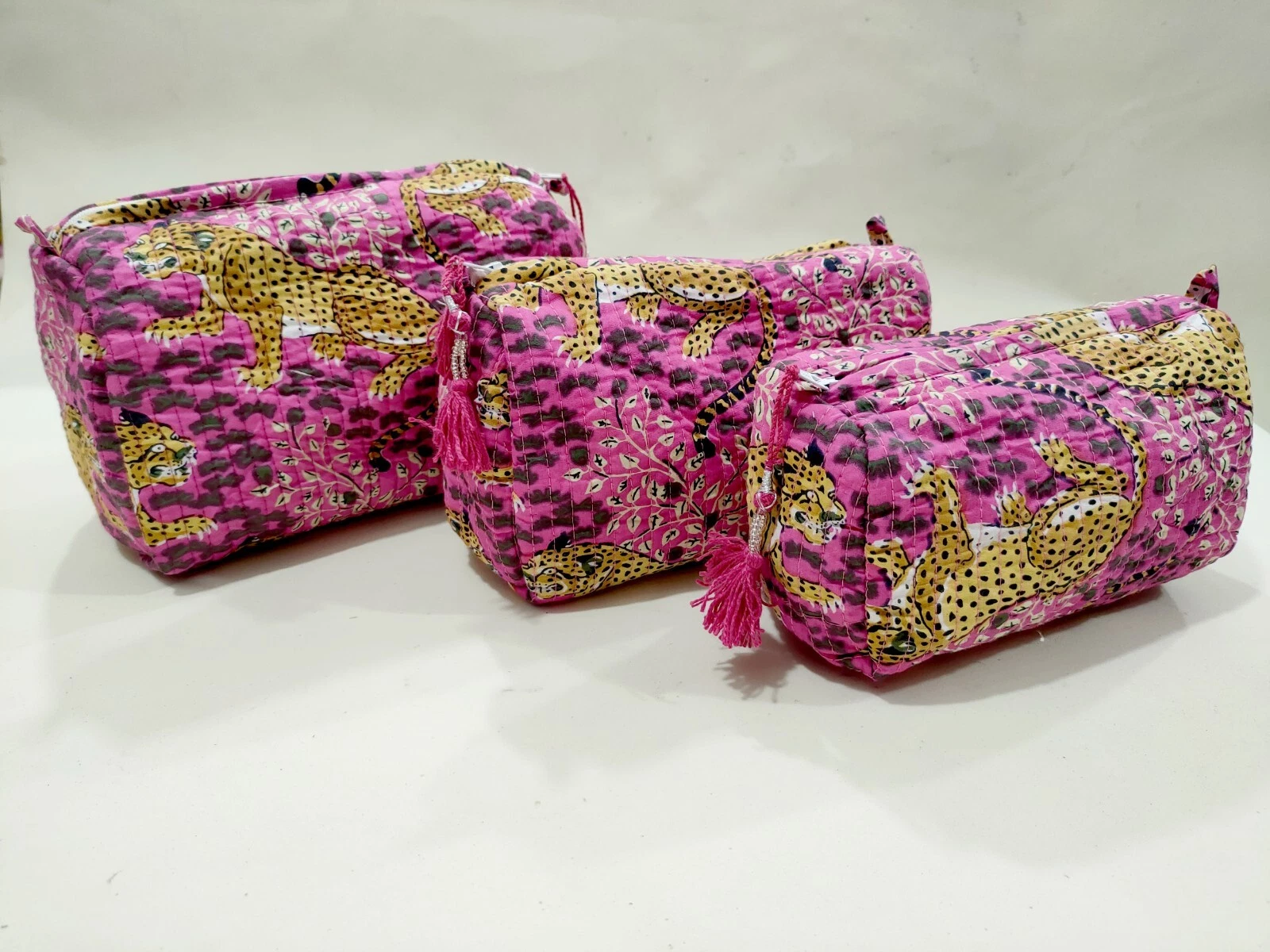 Unisex Makeup Cosmetic Bag Pink Tiger Purse Quilted Cotton Bags Toiletry 3 Pcs