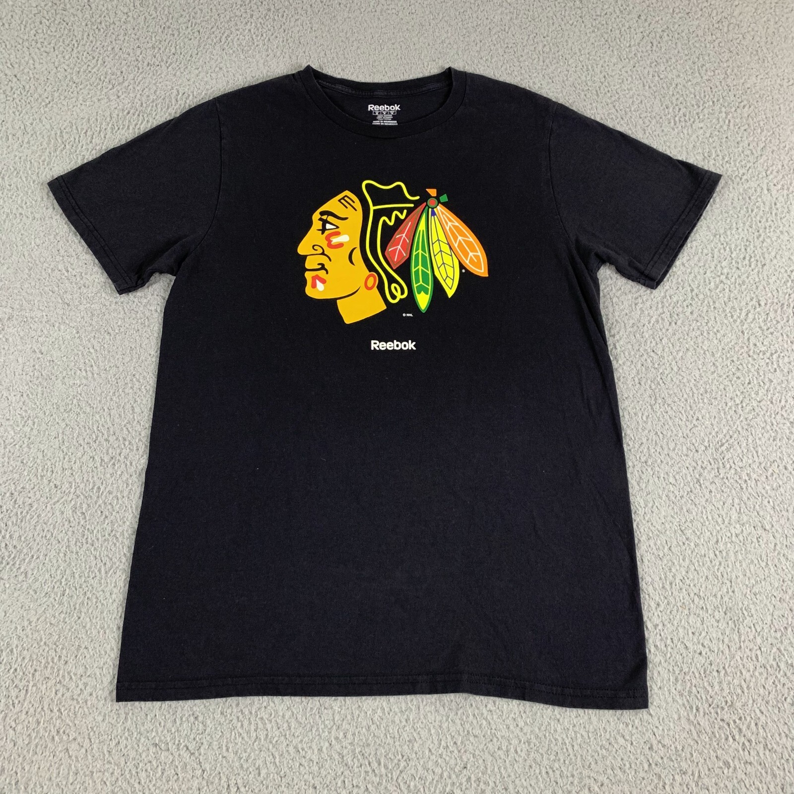Chicago Blackhawks T-Shirt Mens Medium Black Cotton Short Sleeve Hockey Reebok
