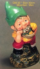 LATEX MOULDS * GM32 MOUNTAIN MAN * GARDEN MOULDS*CHESS SET MOULDS*CANDLE MOULDS