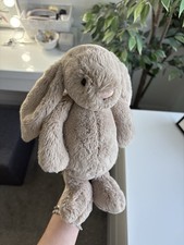 Jellycat Rare And Retired Medium Beige Bashful Bunny Excellent Condition