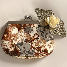 Coach Kiss lock Coin Purse