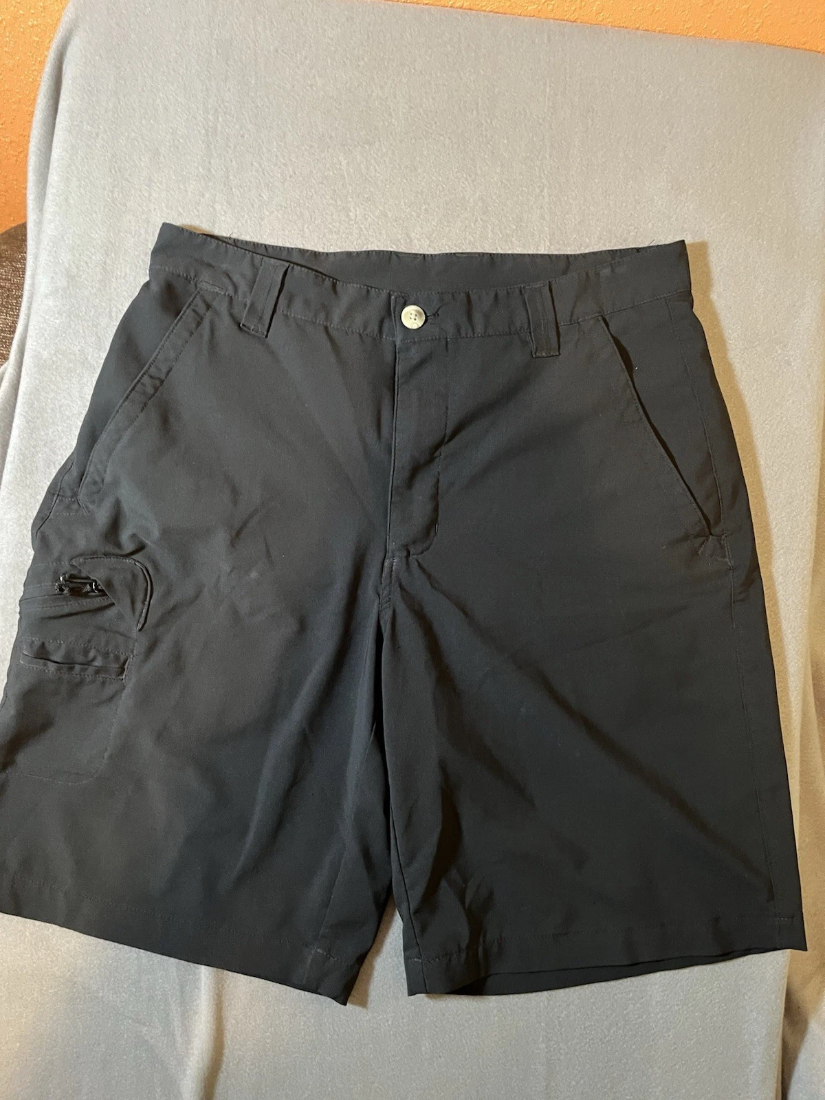 Columbia PFG Men’s Black Cargo Fishing Shorts 32W 9" Inseam Polyester