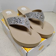 Yellow Box Enola Taupe Wedge Toe Post Sandal Women's size 11 /NEW