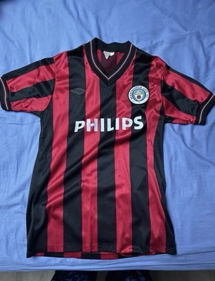 Manchester City 1984-1986 Retro Jersey - Photo 1/4