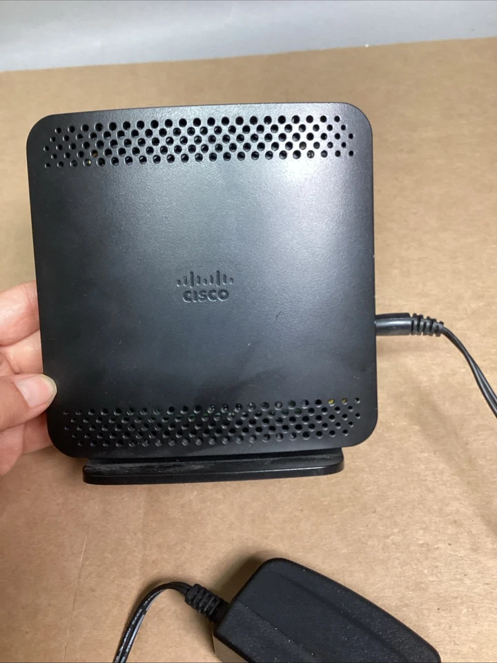 AT&T Microcell CISCO Model DPH-154 Wireless Cell Signal Booster - Image 2 of 4