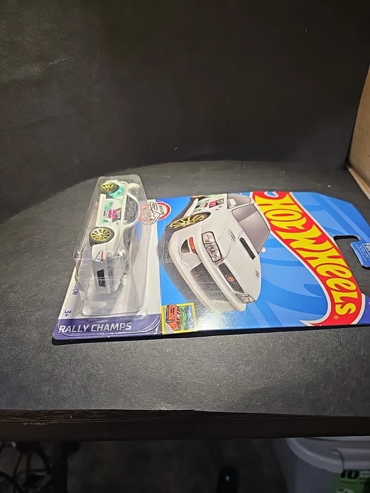 Hot Wheels 2022 Treasure Hunt Rally Champs '98 Subaru Impreza 2B STi Version - Image 4 of 4