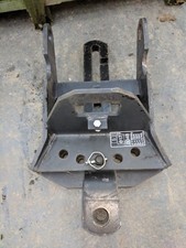 VALTRA - PICK UP HITCH BOTTOM PART WITH SWINGING DRAWBAR