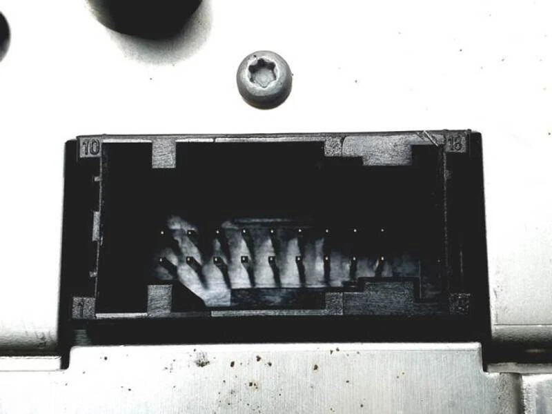 1T0035194D sistema navegación gps para VOLKSWAGEN PASSAT VARIANT (3C5) 958166 - Imagen 4 de 4