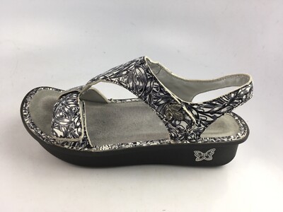 Alegria Women 36- 6 US Kendra Sandals KEN-769W Black White Floral Print T-Strap