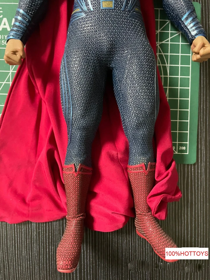 Figura de acción Hot Toys HT MMS343 1/6 SUPERMAN 2.0 trajes corporales 12 pulgadas Coleccionable Foto 3 de 3