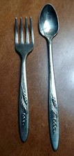 Vintage Oneida Community 2 Piece Baby Spoon And Fork