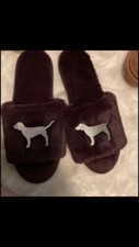 nwot slippers large