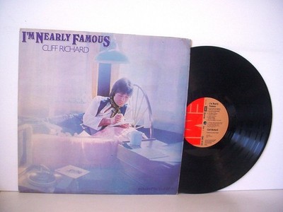 CLIFF RICHARD I m Nearly Famous original UK Pressing LP from 1976 EMI EMC 3122
