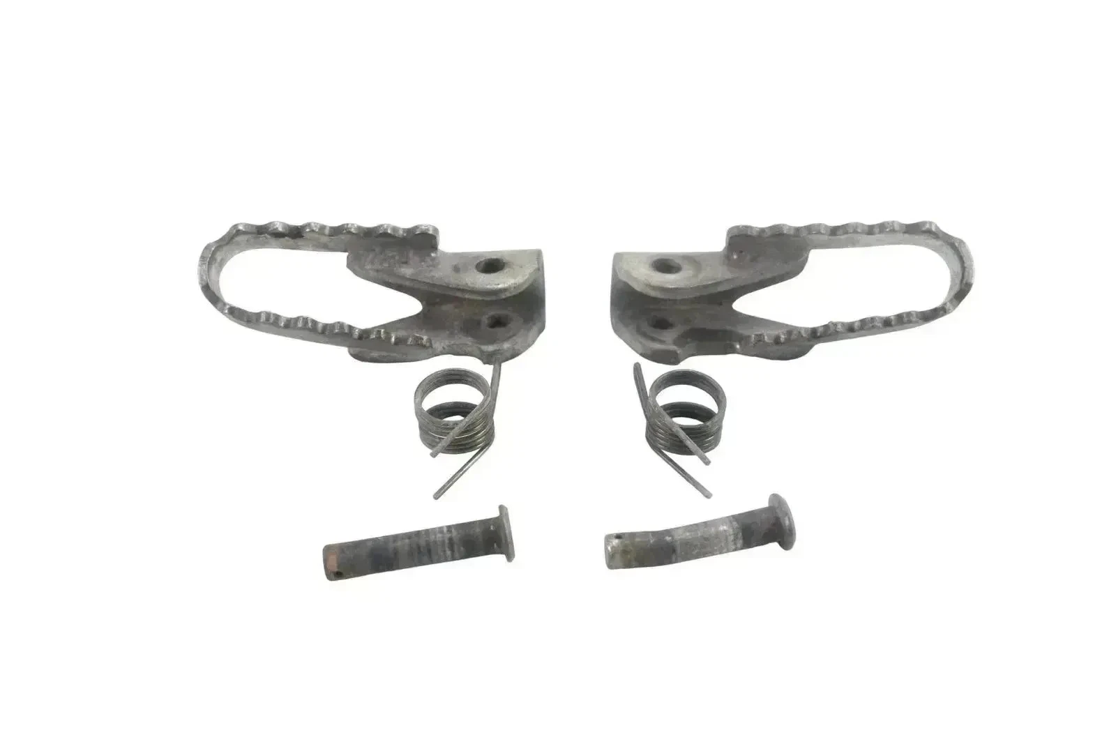 2003 Honda XR100 OEM Foot Pegs Left Right with Springs Pins 50612-KN4-A60