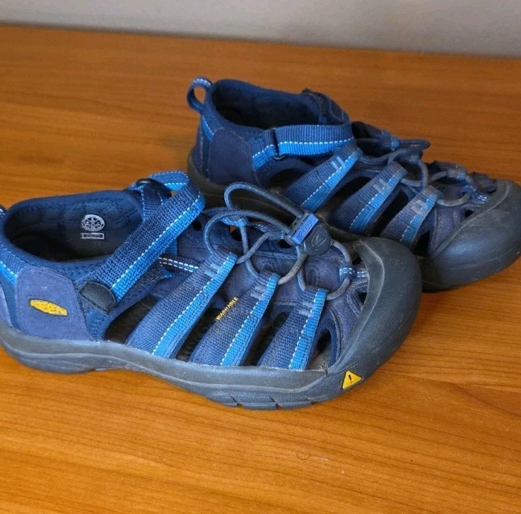 Sandali Keen Newport H2 blu scarpe da trekking acqua giovanili taglia 4