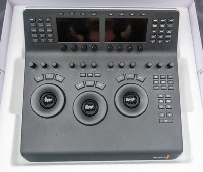 Blackmagic Design DaVinci Resolve Mini Panel