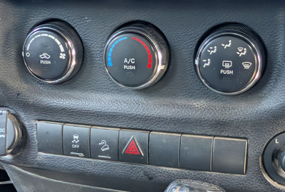 Heater A/c Control JEEP WRANGLER 11 12 13 AC TEMPERATURE SWITCH