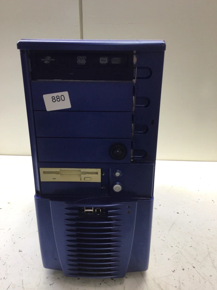 Blue Retro ATX Gaming Sleeper Case - Image 2 of 4