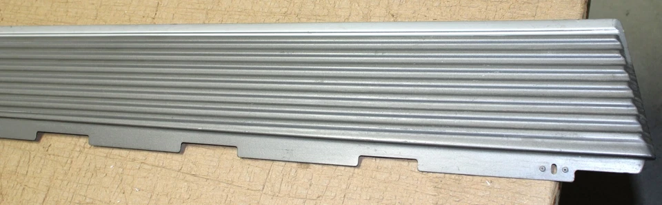 Ford LTD Brougham 1971 1972 techo rígido convertible nuevo de lote puerta derecha panel de acabado exterior Foto 4 de 4