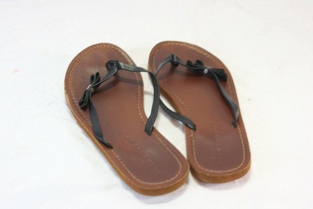 aeropostale sandals