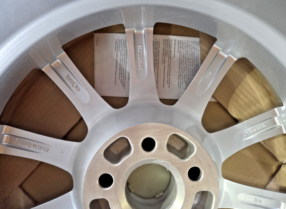 17 x 8 et35 5x100 Bolt Pattern Ronal R38 Silver 10 Spoke Alloy Wheel ...