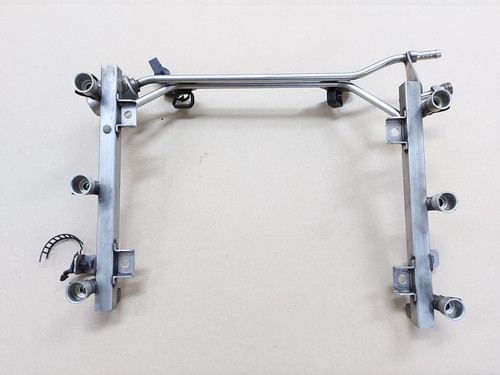 🚐VW PASSAT 3BG AUDI A4 EINSPRITZLEISTE VERTEILERROHR EINSPRITZDÜSEN 078133681AJ