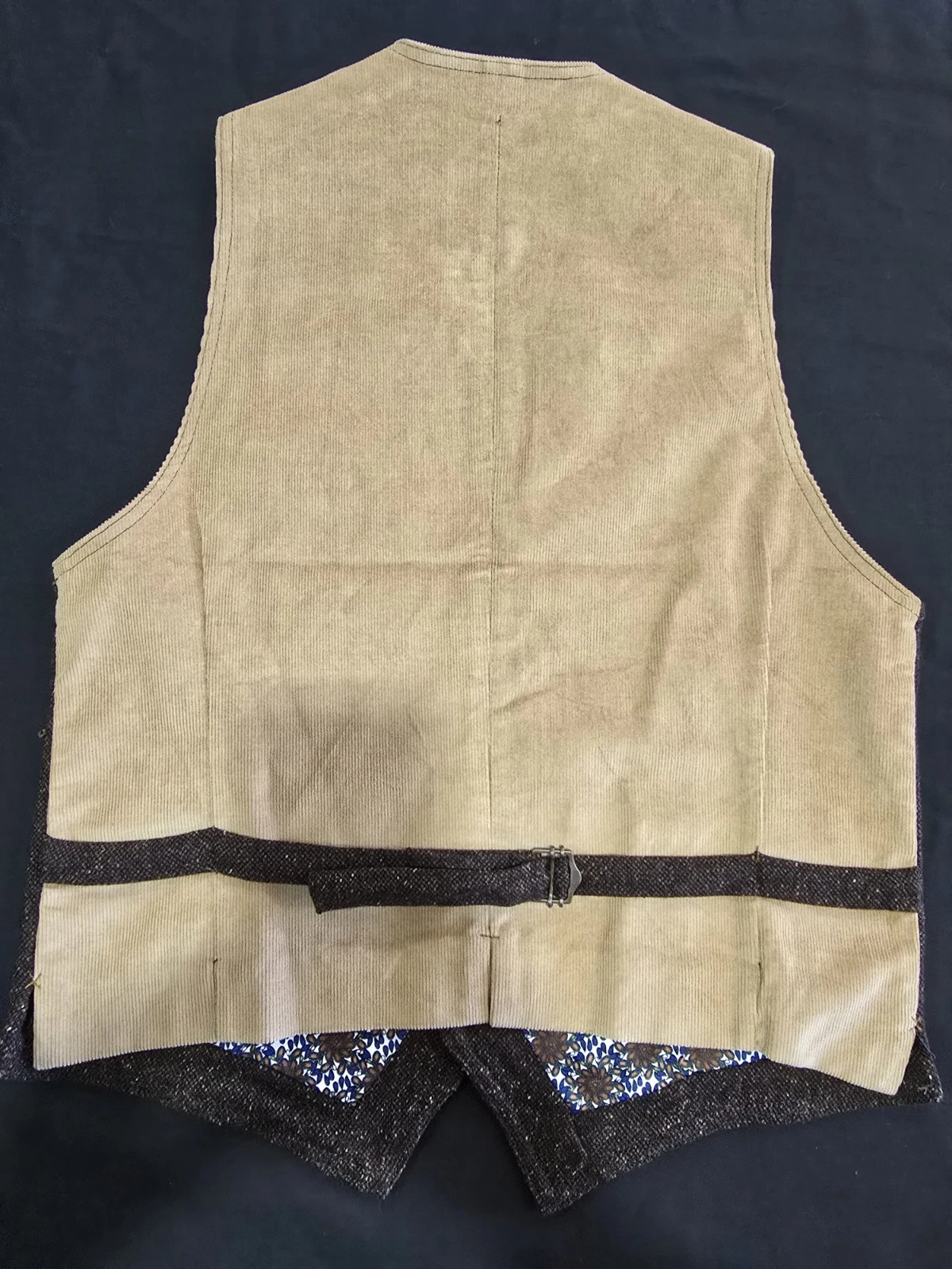 Garry's Earth Vest Handcrafted Made In Italy Size M Cod.45 - product detail image 11