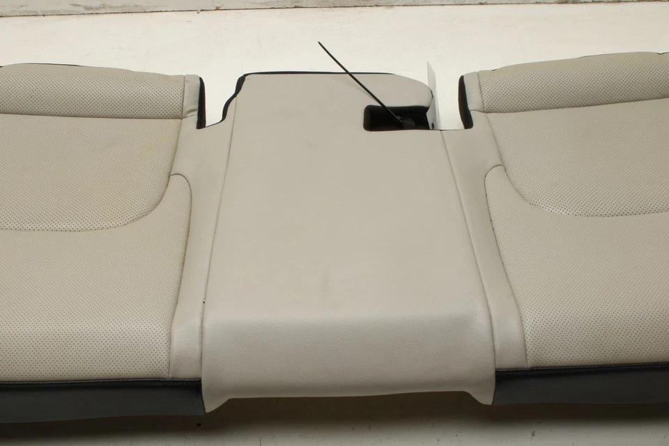 Заднее сиденье 2023-2025 Kia Sportage Hybrid EX 1,6 л полный привод 2-й ряд нижняя подушка снизу - Изображение 4 из 4