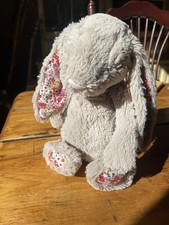 Jellycat Bashful Posy Blossom Bunny Beige Floral Ears Feet Medium Retired