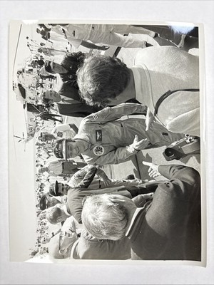 NASA Apollo 17 Evans Greets Members of Congress Press Photo B/W
