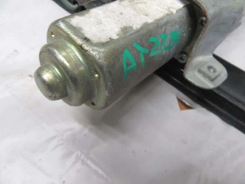 Passenger Front Window Regulator Sedan 4 Door Fits 03-11 SAAB 9-3 1550262 Foto 4 de 4