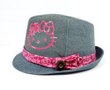 Hello Kitty Sanrio Size M/L Hello Kitty Blue Pink Denim Fedora Bucket Hat