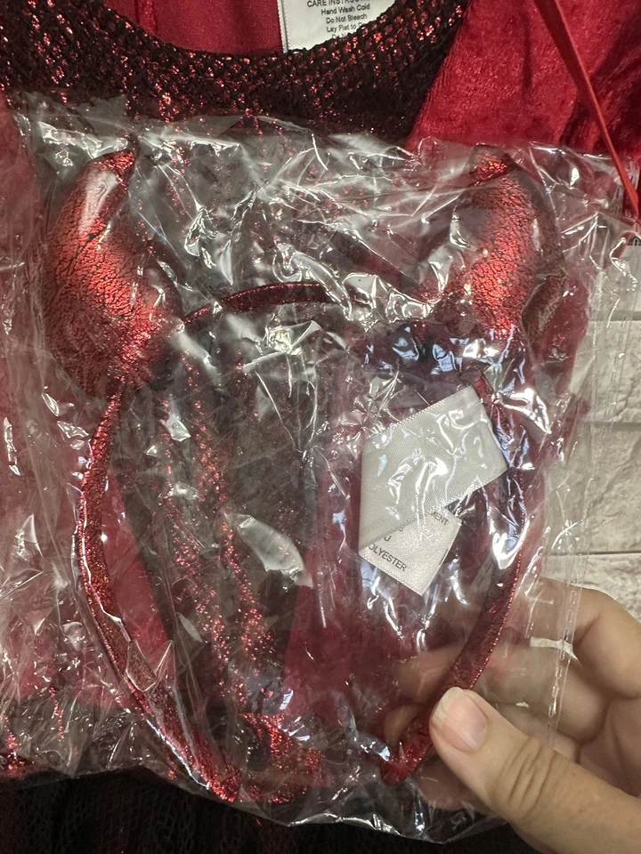 Spirit Halloween DEVILISH CUTIE Costume Girls Med 8-10  Dress Accessories - Image 4 of 4