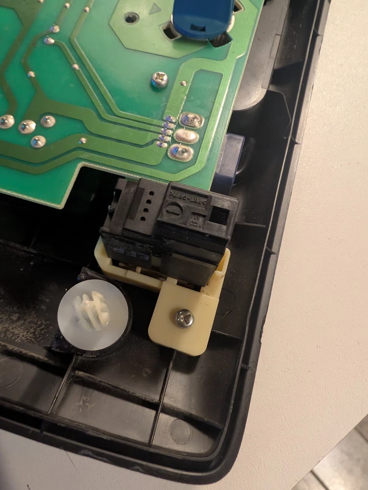 Luz domo consola aérea Scion tC 2011 con interruptor de techo corredizo y micrófono✅ PROBADO🔥 Foto 3 de 4