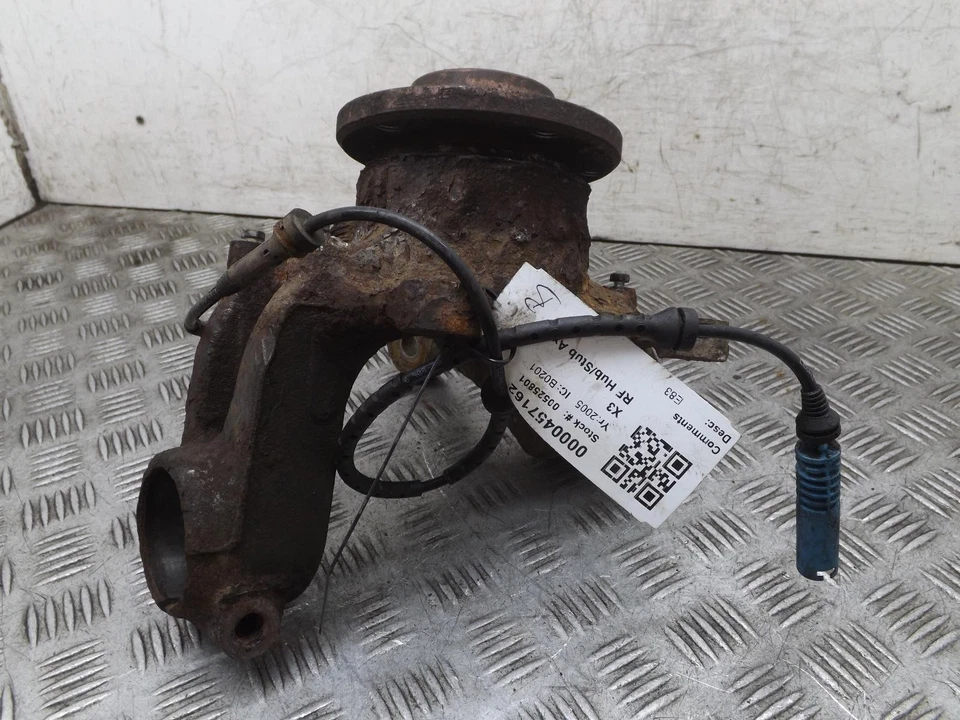Bmw X3 Right Driver Offside Front Hub Stub & Abs E83 2.0 Diesel 2004-2010h - Image 2 of 4