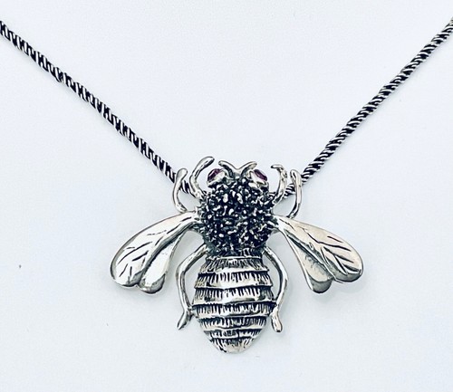 Sterling Silver Ruby 2d Bumble Bee Charm Pendant & chain Necklace antique style - Picture 6 of 10