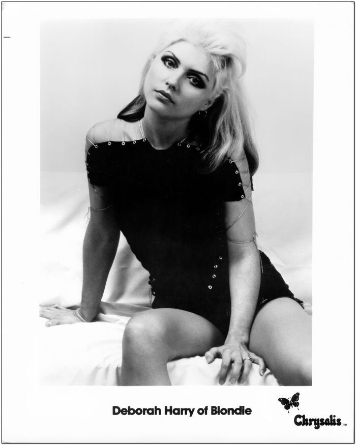 DEBORAH HARRY - BLONDIE - original 8x10 Glossy Still Photo A