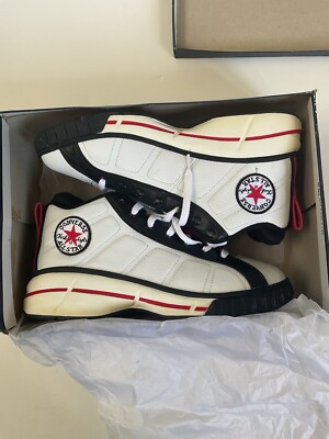 VNTG Rare Converse All Stars Chuck Taylor React 2000 Mid