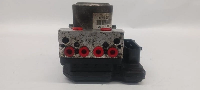 Conjunto de módulo de freno antibloqueo bomba ABS Nissan Rogue 2008-2009 OEM Foto 3 de 4